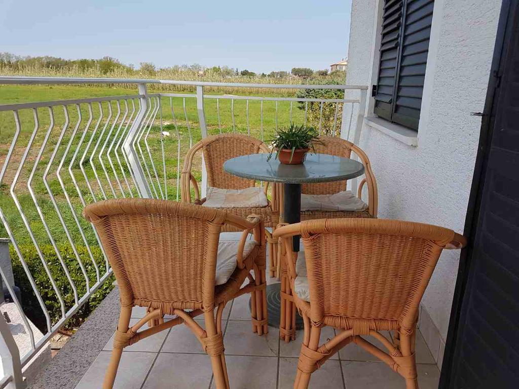 Apartments Valfontane Savudrija Bagian luar foto
